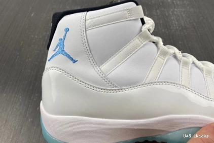 1922 Jordan 698 "Legend 11 378037- Air Cozy Blue 1013